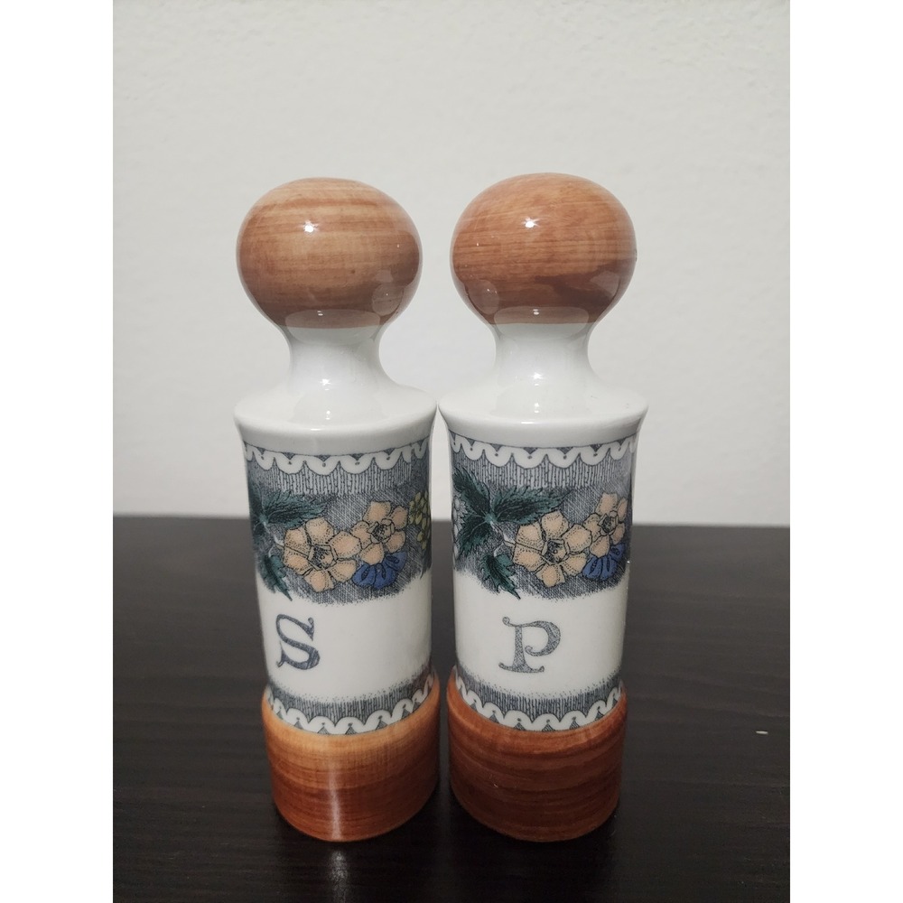 Vintage Goebel W Germany Salt and Pepper Shakers Floral Ceramic Country Decor